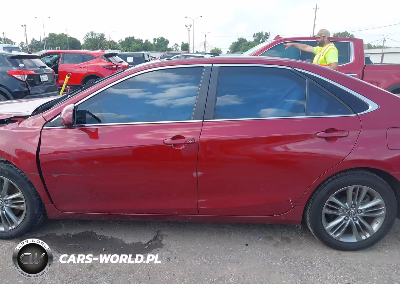2016 Toyota Camry Se VIN:4T1BF1FK1GU603575 - 15
