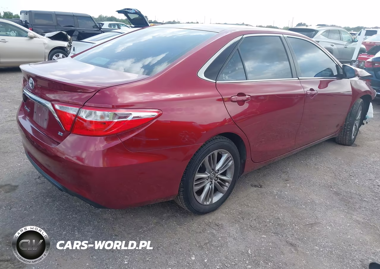 2016 Toyota Camry Se VIN:4T1BF1FK1GU603575 - 4
