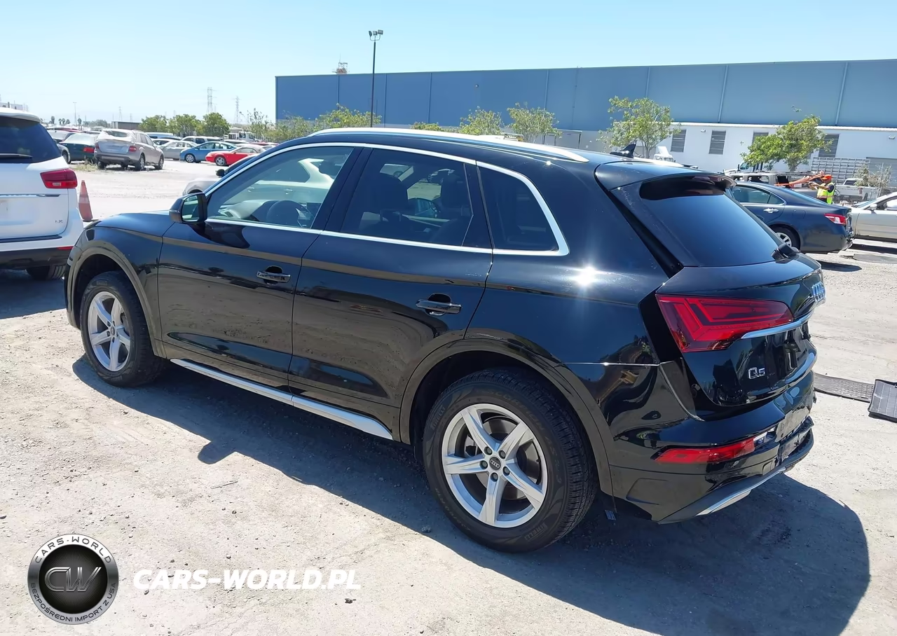 2021 Audi Q5 Premium 45 Tfsi Quattro S Tronic VIN:WA1AAAFY3M2093251 - 3