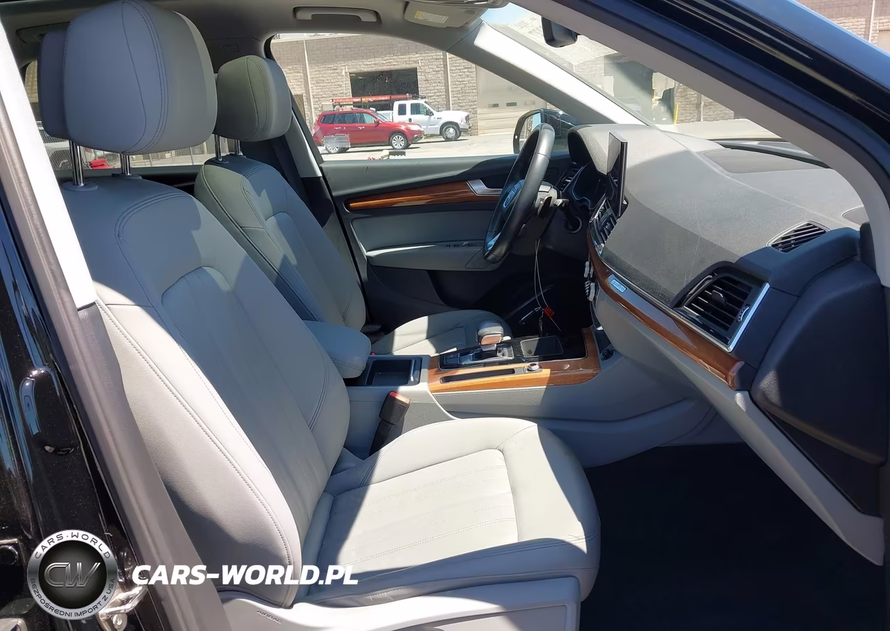 2021 Audi Q5 Premium 45 Tfsi Quattro S Tronic VIN:WA1AAAFY3M2093251 - 5
