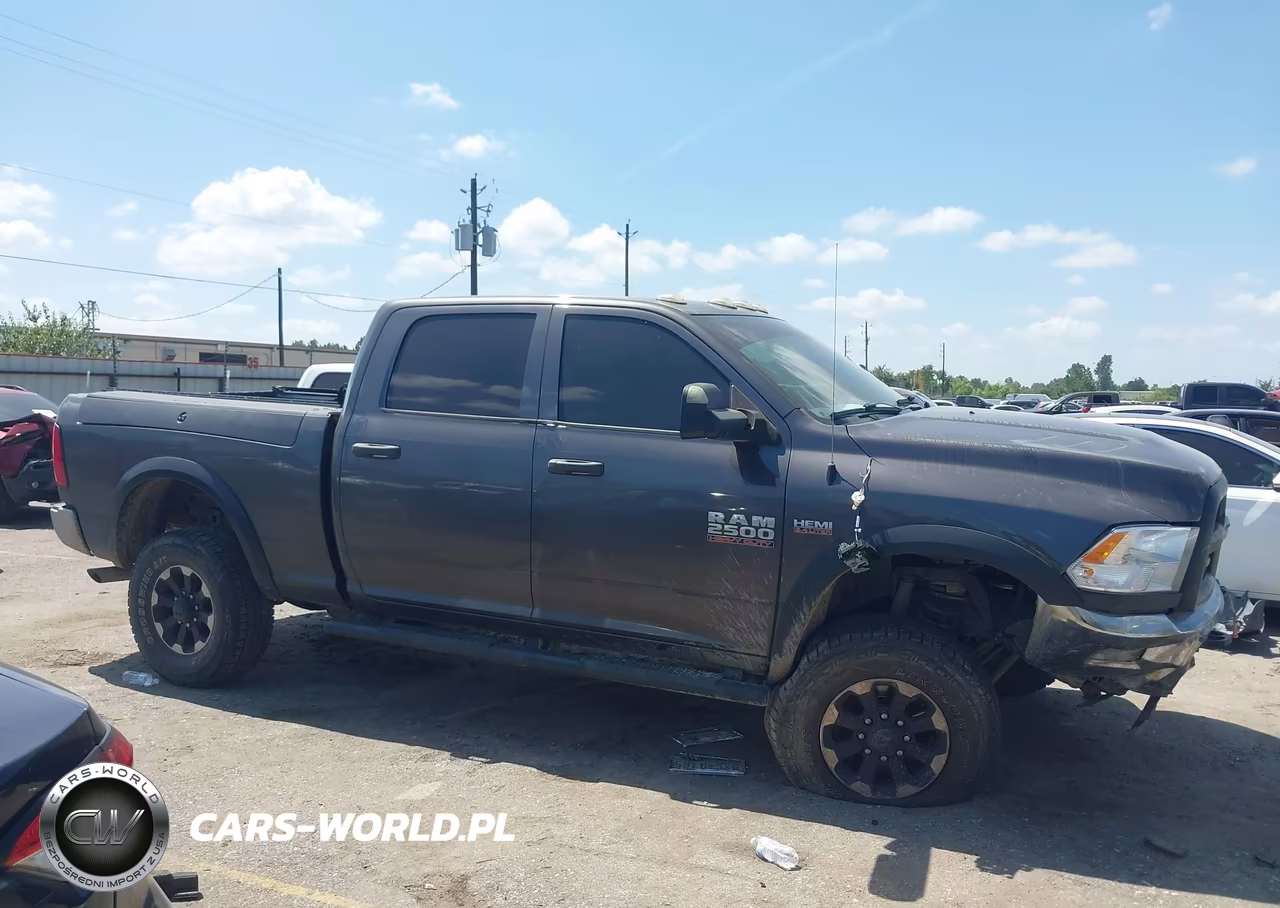2018 Ram 2500 Tradesman 4X4 6'4 Box VIN:3C6TR5CJ7JG357099 - 13