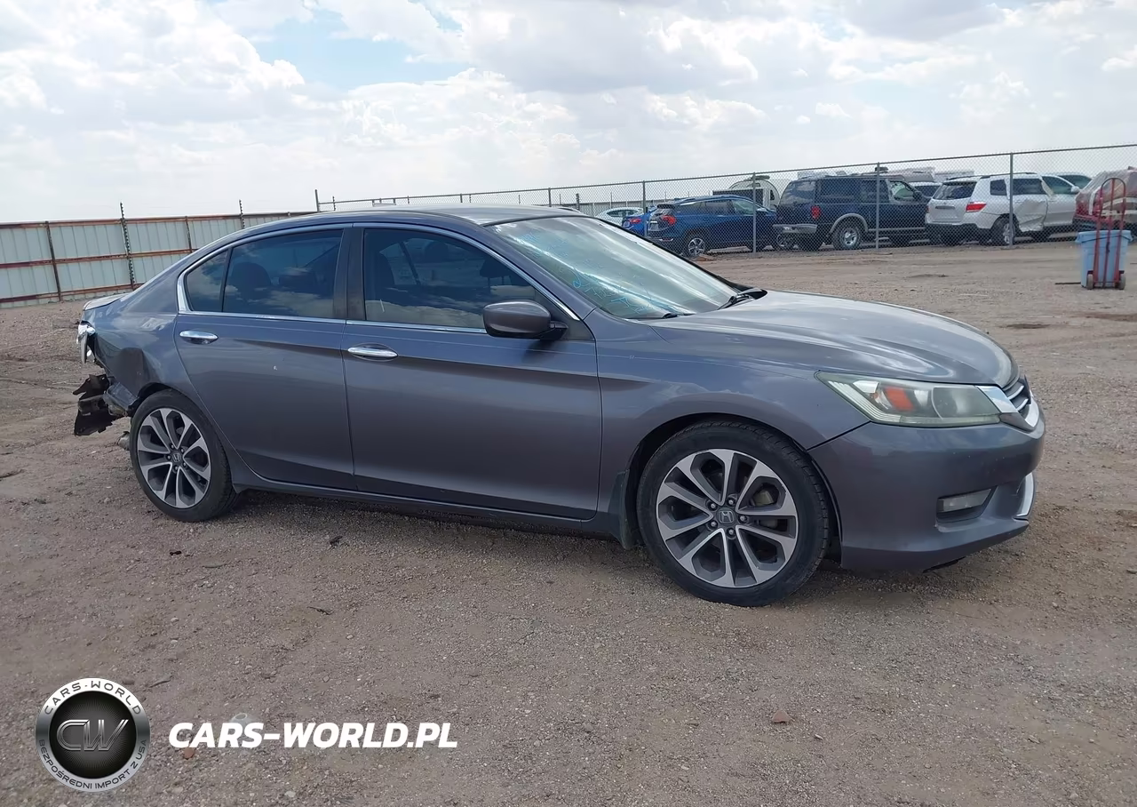 2015 Honda Accord Sport VIN:1HGCR2F56FA222693 - 14