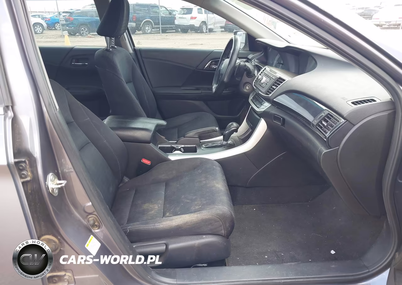 2015 Honda Accord Sport VIN:1HGCR2F56FA222693 - 5