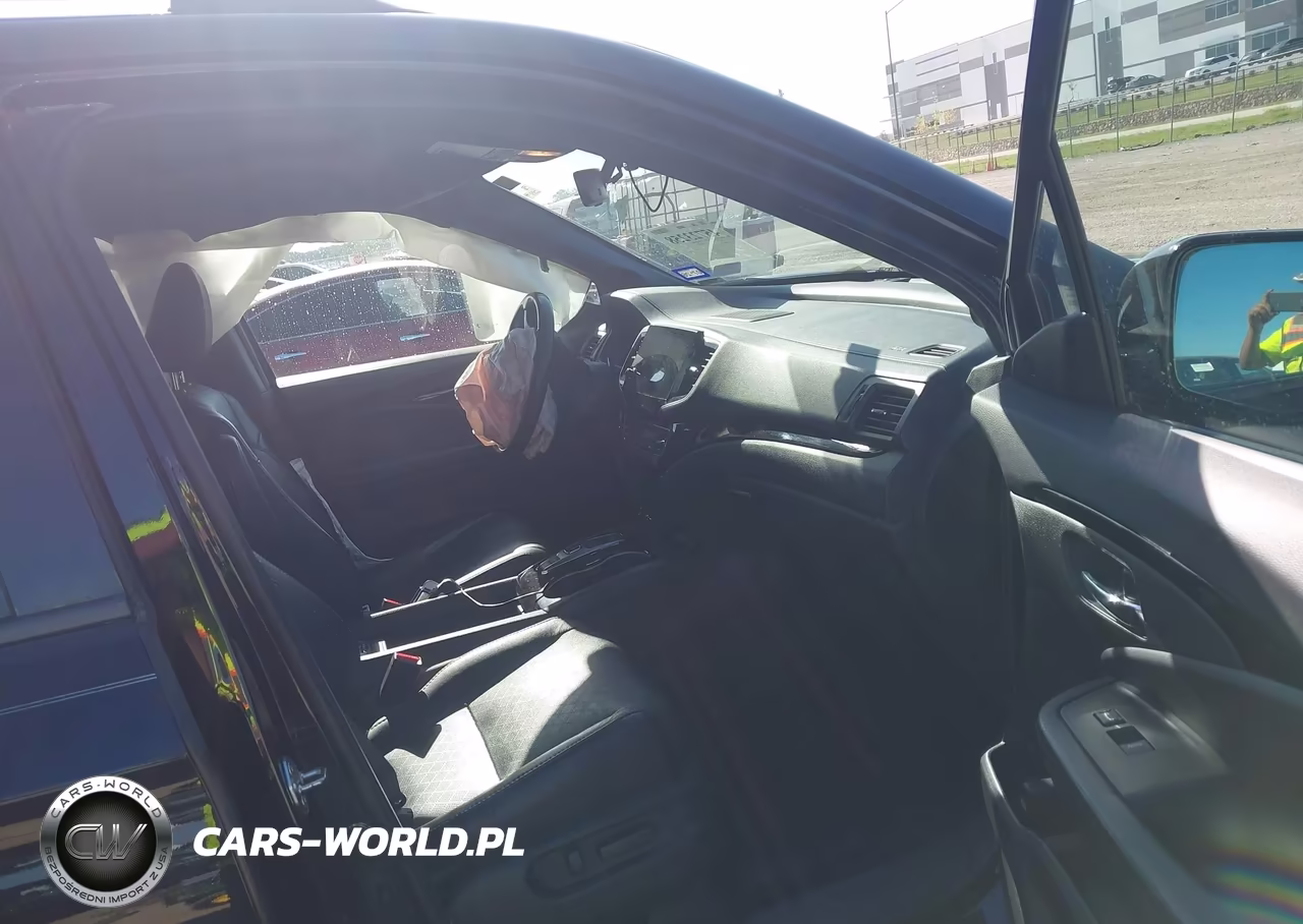 2019 Honda Passport Elite VIN:5FNYF8H06KB001372 - 5