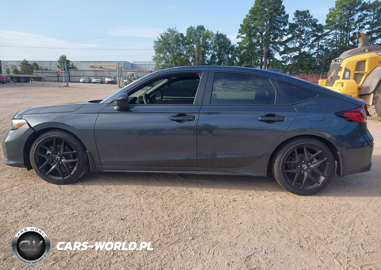 2026 Honda Civic Sport VIN:19XFL2H84TE015877 - 14