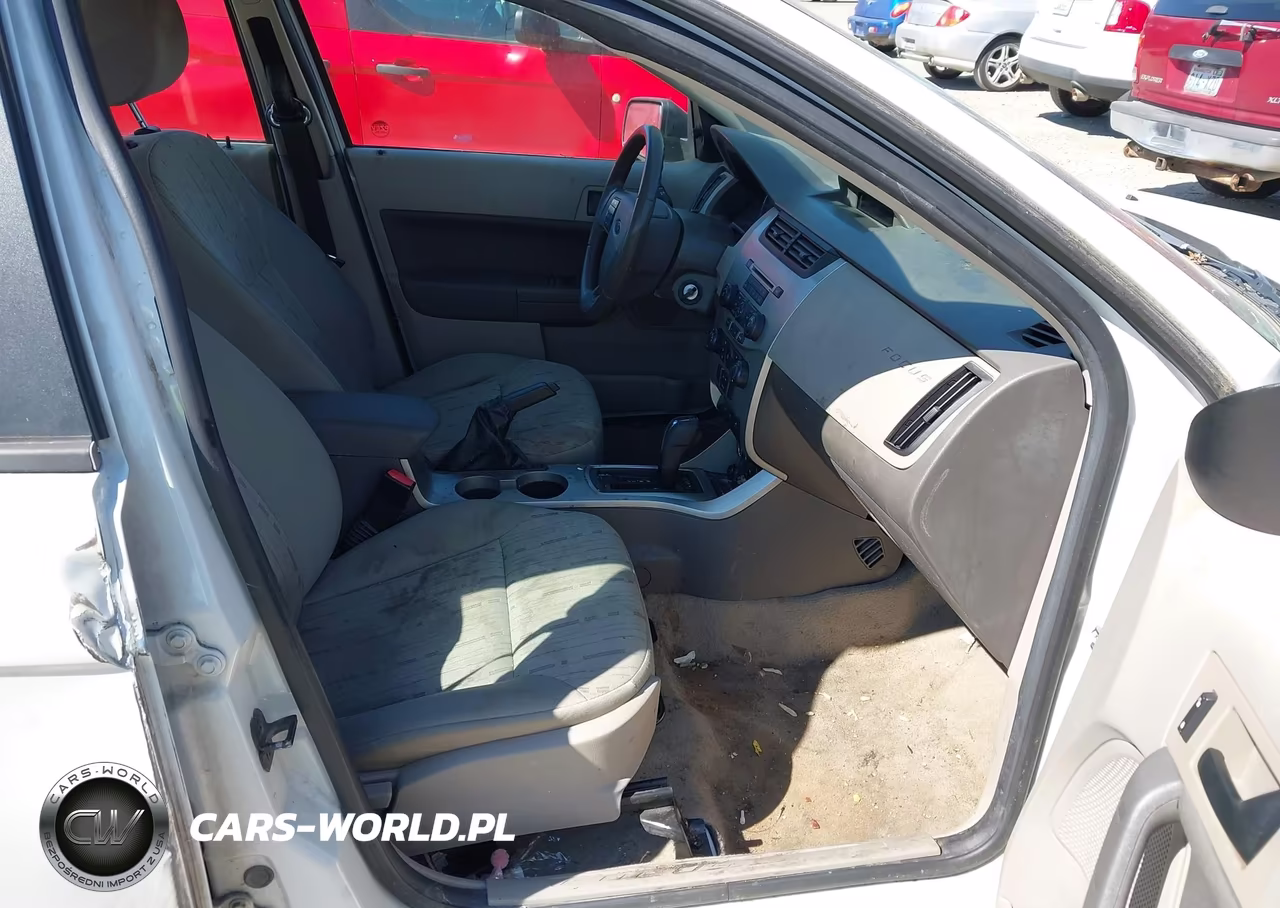 2011 Ford Focus Se VIN:1FAHP3FN3BW203151 - 5