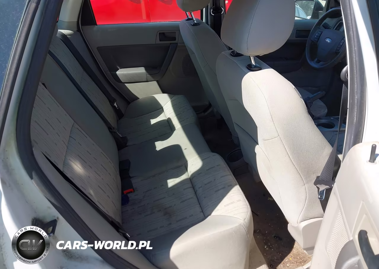 2011 Ford Focus Se VIN:1FAHP3FN3BW203151 - 8