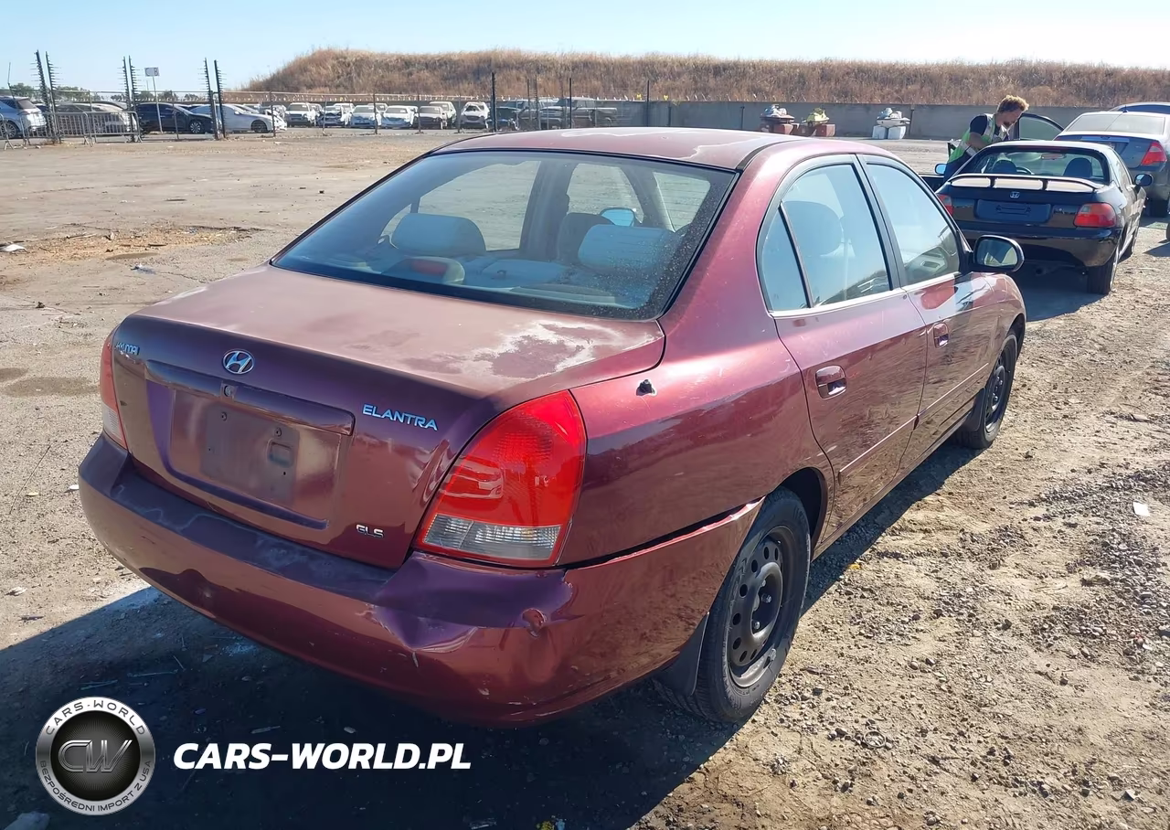 2001 Hyundai Elantra Gls VIN:KMHDN45D61U160895 - 4