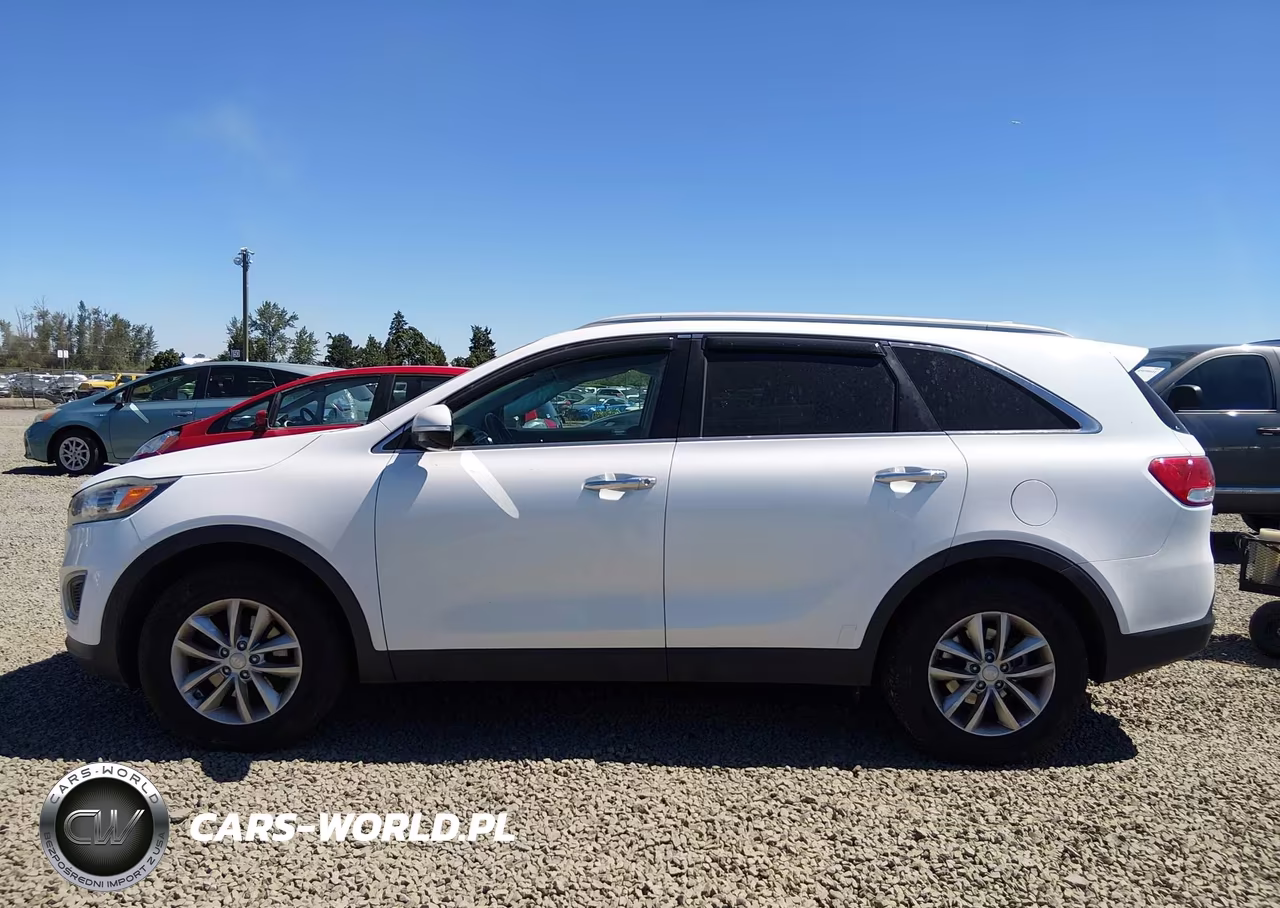 2018 Kia Sorento 2.4L Lx VIN:5XYPG4A35JG380152 - 15