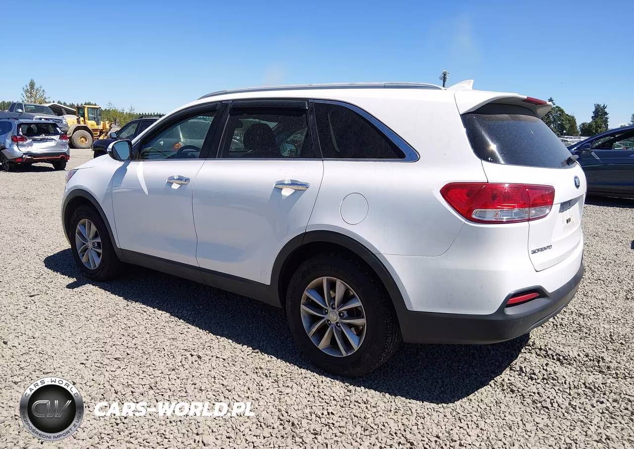 2018 Kia Sorento 2.4L Lx VIN:5XYPG4A35JG380152 - 3