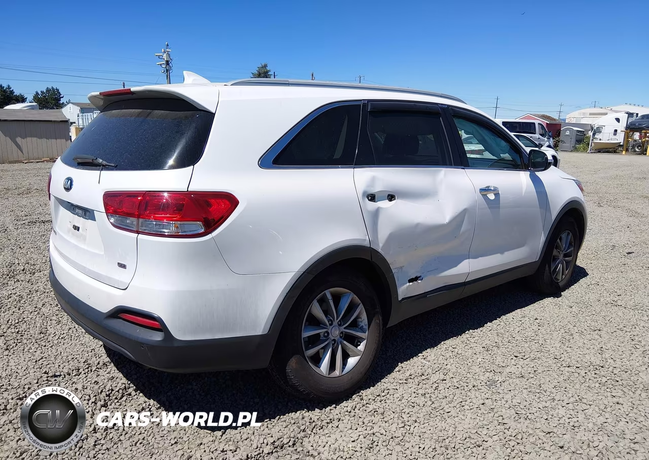 2018 Kia Sorento 2.4L Lx VIN:5XYPG4A35JG380152 - 4