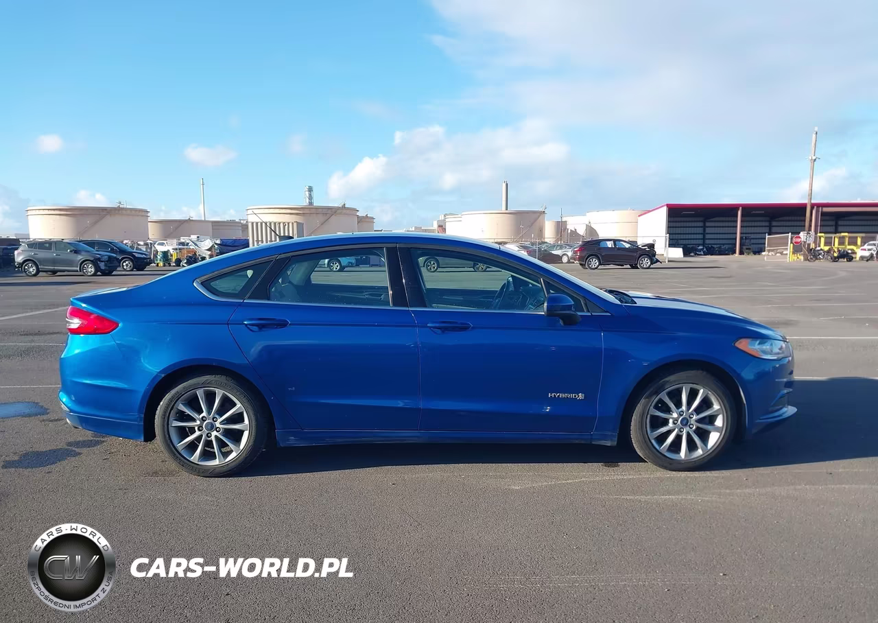 2017 Ford Fusion Hybrid S VIN:3FA6P0UU7HR160185 - 18