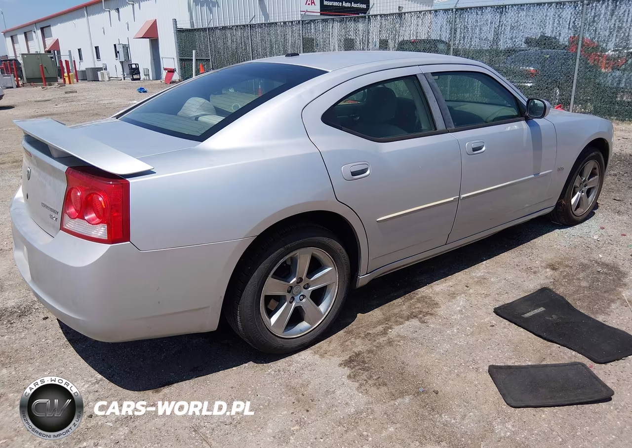 2010 Dodge Charger Sxt VIN:2B3CA3CV1AH210804 - 4