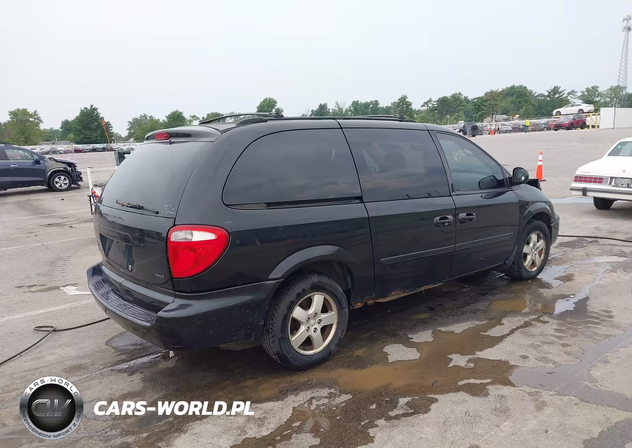 2007 Dodge Grand Caravan Sxt VIN:2D4GP44LX7R301481 - 4