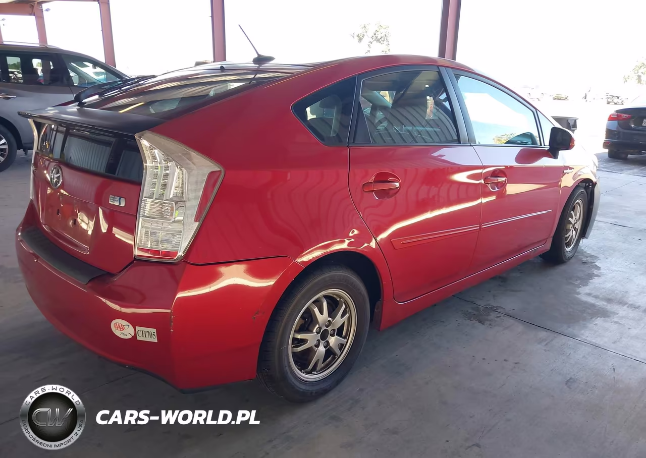 2011 Toyota Prius Three VIN:JTDKN3DU3B0296434 - 4