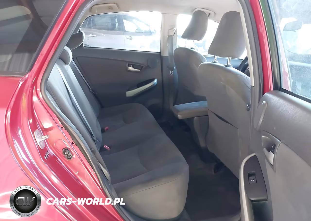 2011 Toyota Prius Three VIN:JTDKN3DU3B0296434 - 8