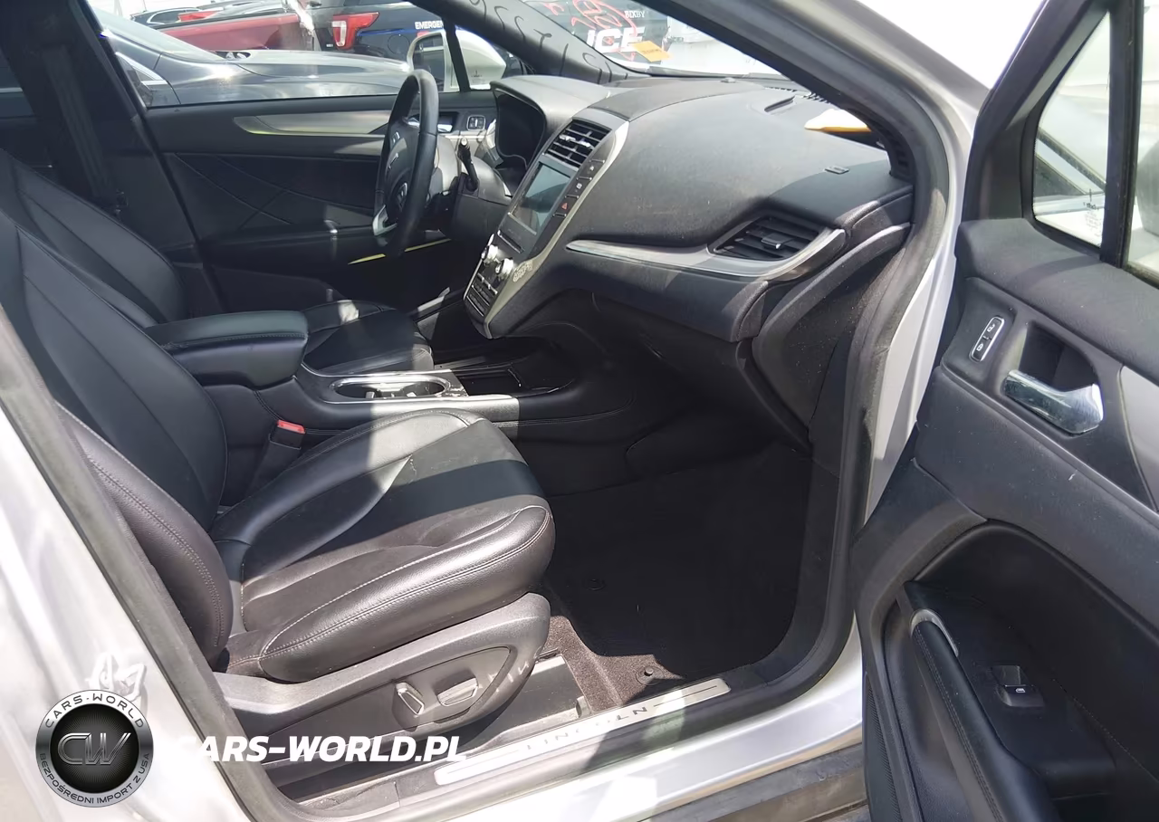 2019 Lincoln Mkc Standard VIN:5LMCJ1C92KUL44797 - 5