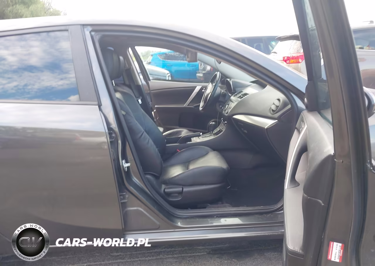 2012 Mazda Mazda3 I Grand Touring VIN:JM1BL1M78C1674683 - 5