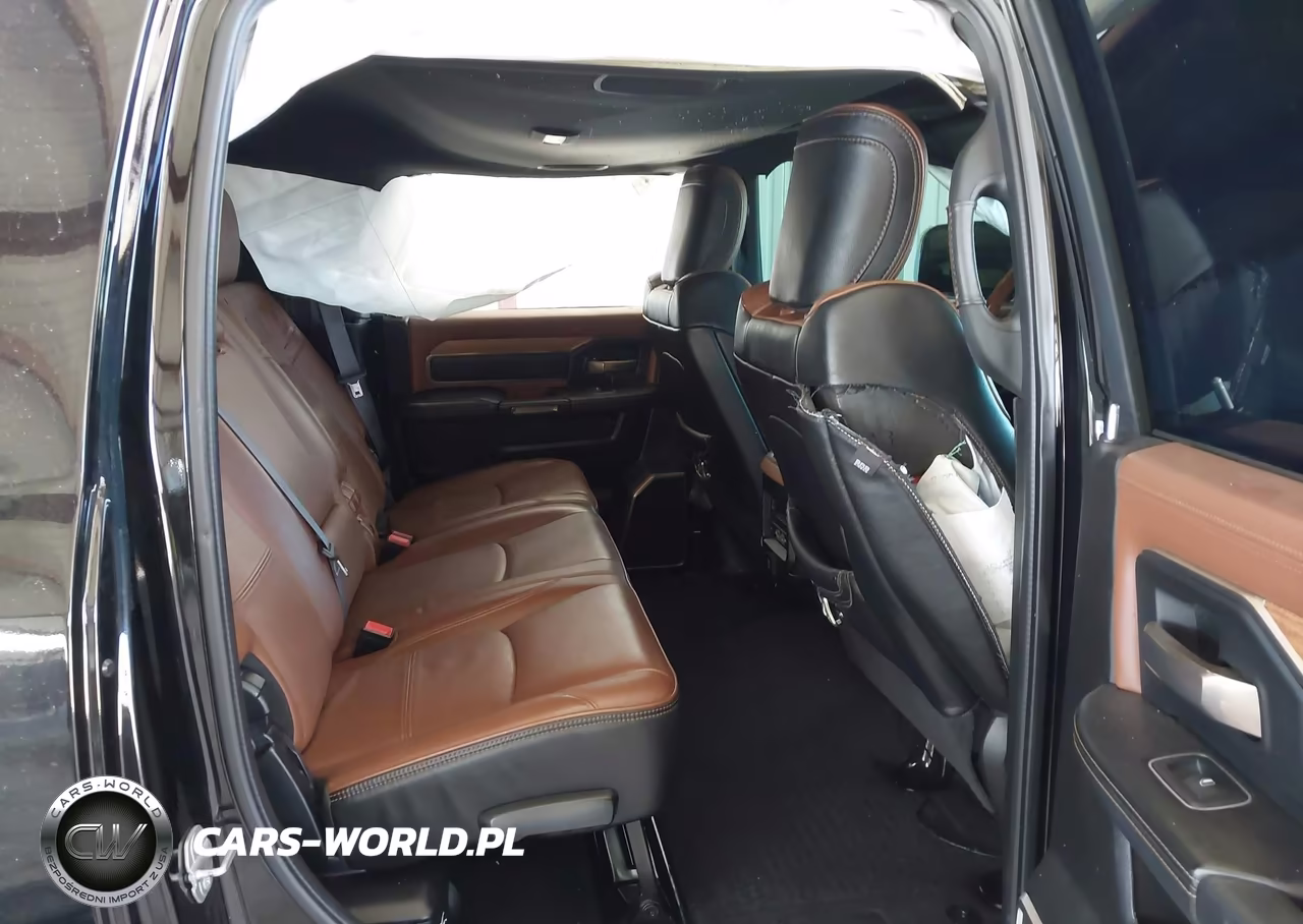 2019 Ram 2500 Longhorn 4X4 6'4 Box VIN:3C6UR5PL1KG677052 - 8