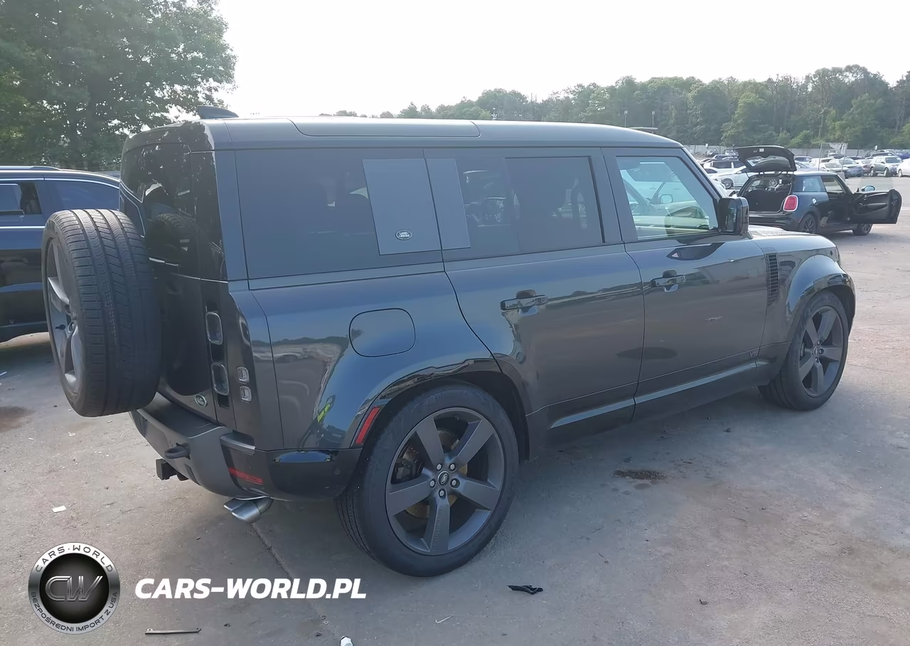 2023 Land Rover Defender 110 Carpathian Edition-110 V8 VIN:SALEWEEE6P2217789 - 4