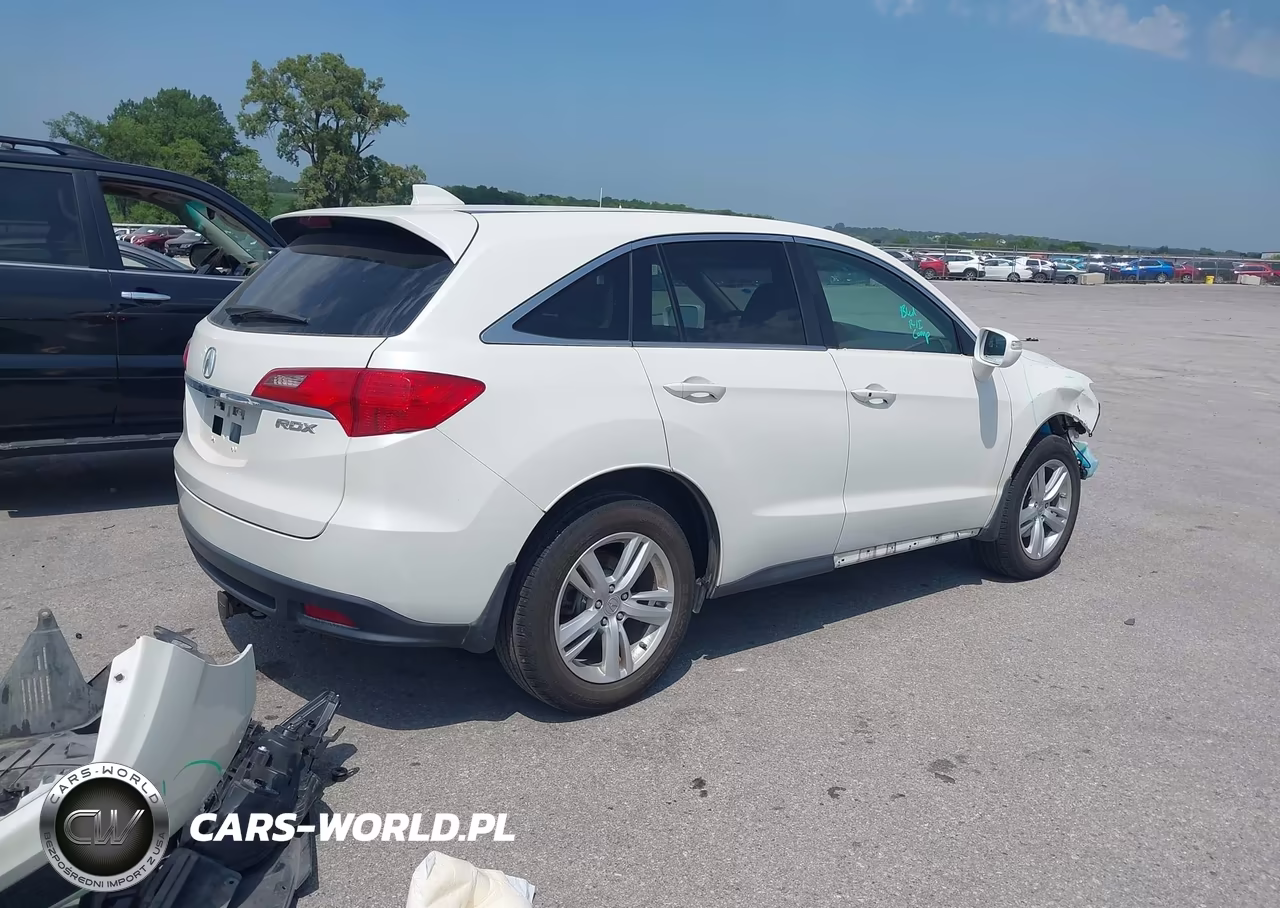 2015 Acura Rdx VIN:5J8TB3H51FL002647 - 4