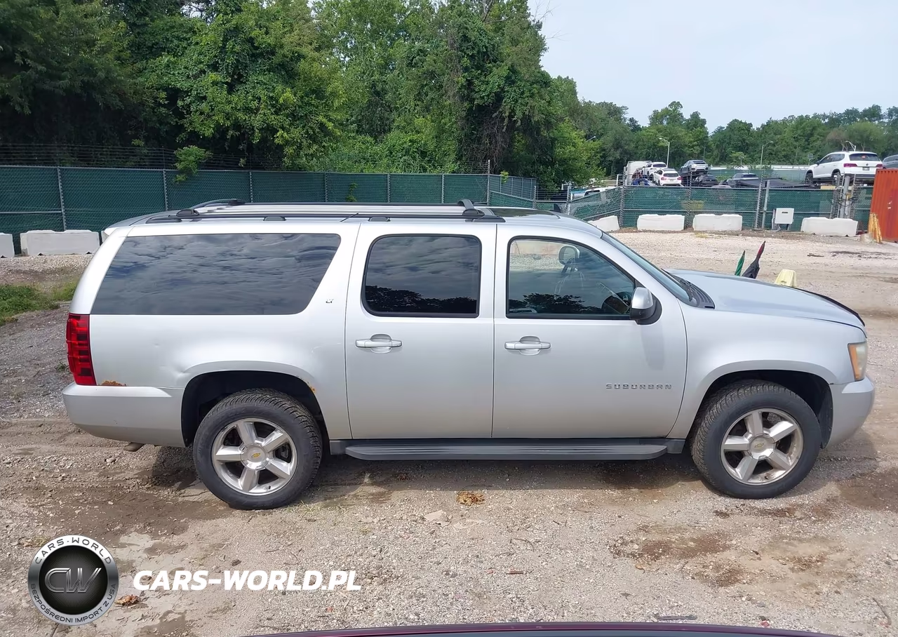 2011 Chevrolet Suburban Lt VIN:1GNSKJE37BR221158 - 13