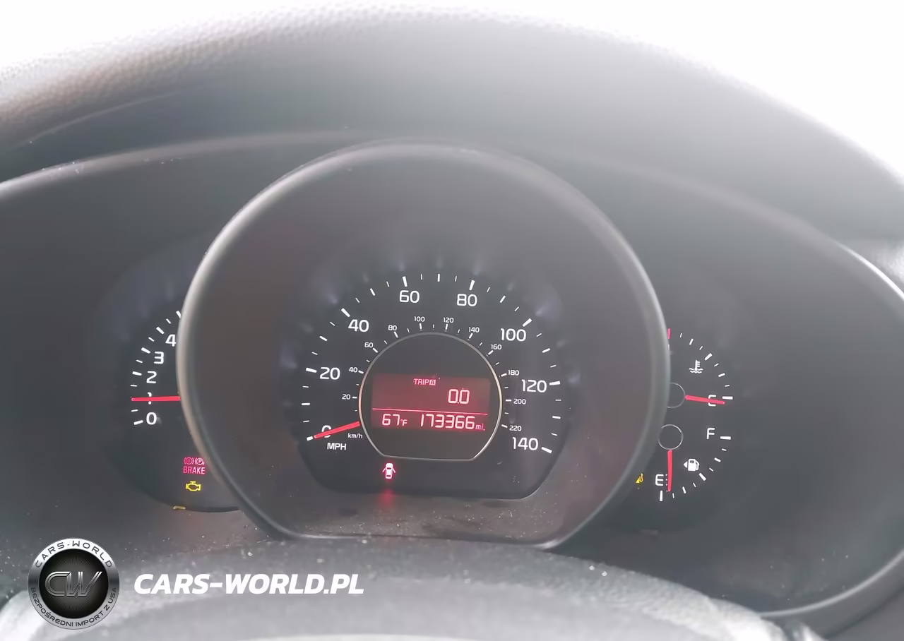 2016 Kia Soul VIN:KNDJN2A2XG7867103 - 7