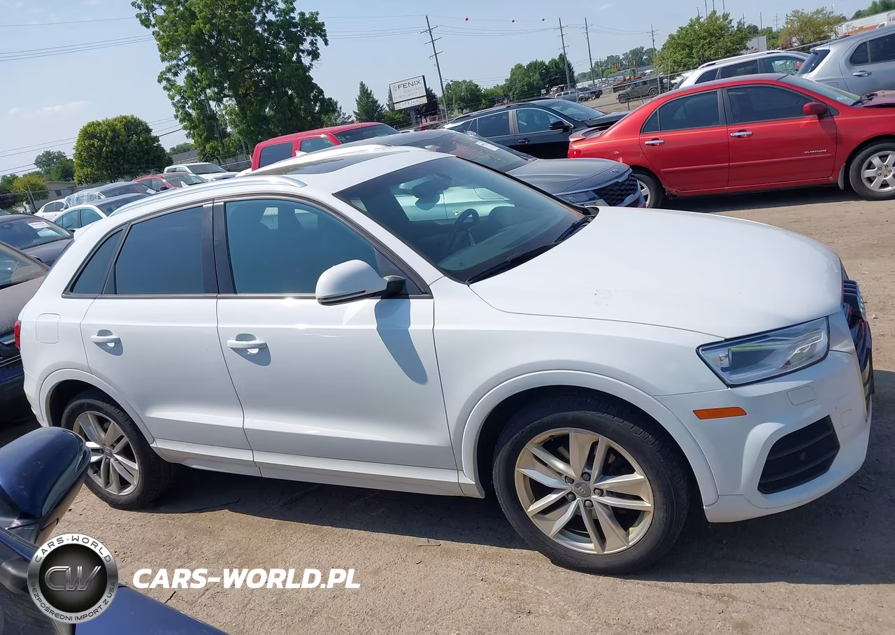 2017 Audi Q3 2.0T Premium VIN:WA1ECCFS4HR017621 - 13