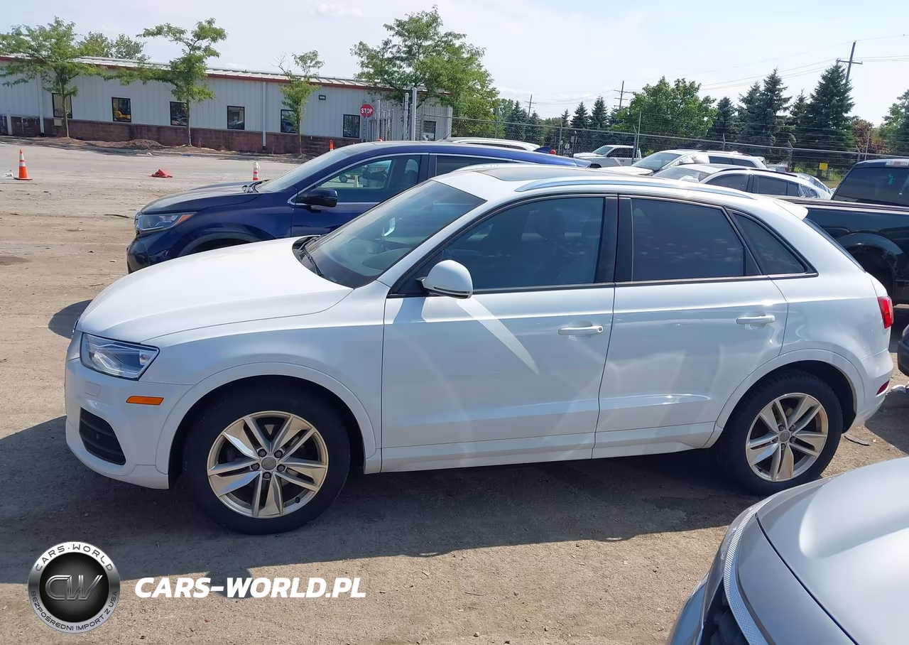 2017 Audi Q3 2.0T Premium VIN:WA1ECCFS4HR017621 - 14