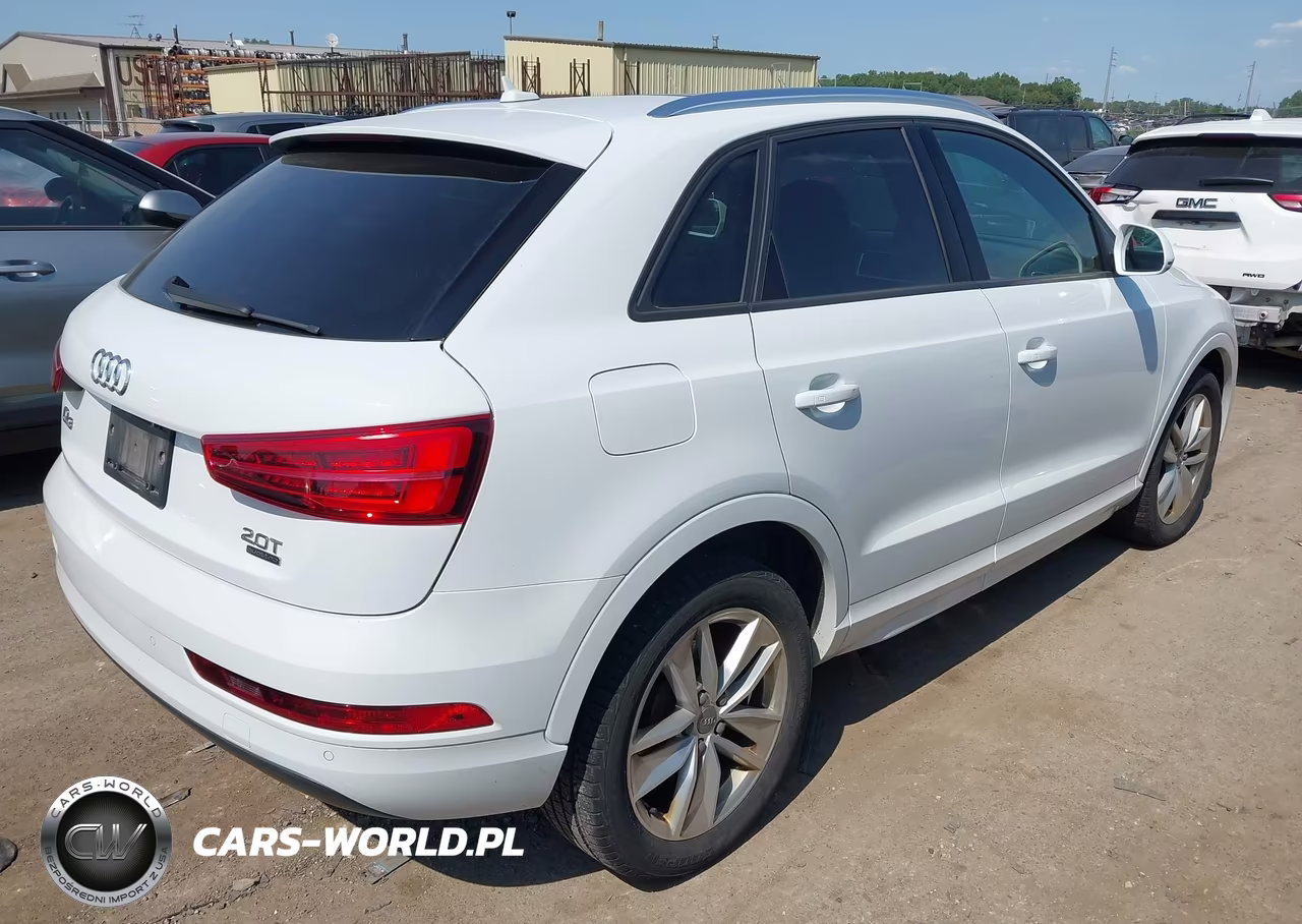 2017 Audi Q3 2.0T Premium VIN:WA1ECCFS4HR017621 - 4