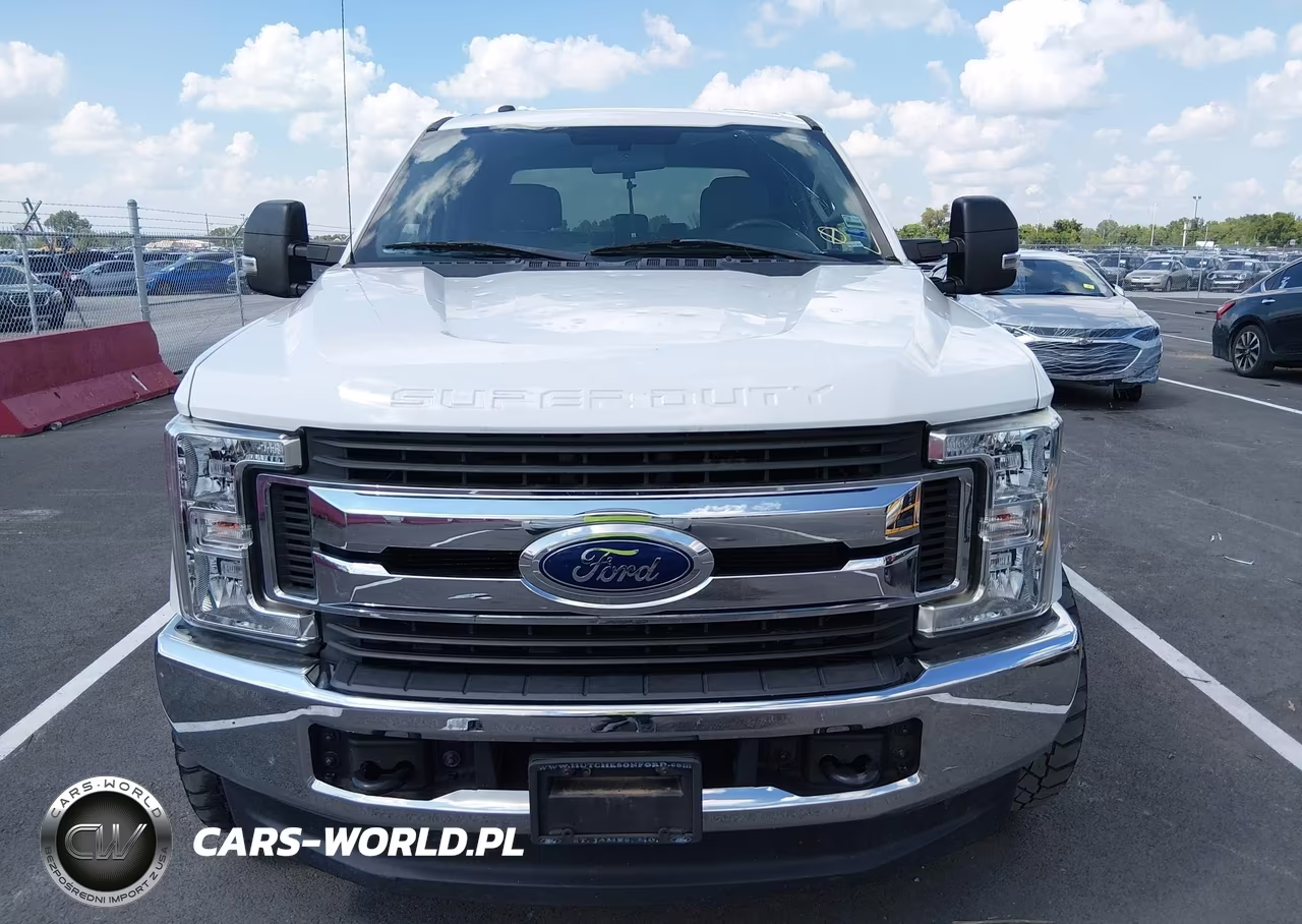 2018 Ford F-250 Xlt VIN:1FT7W2BT5JEB38301 - 12