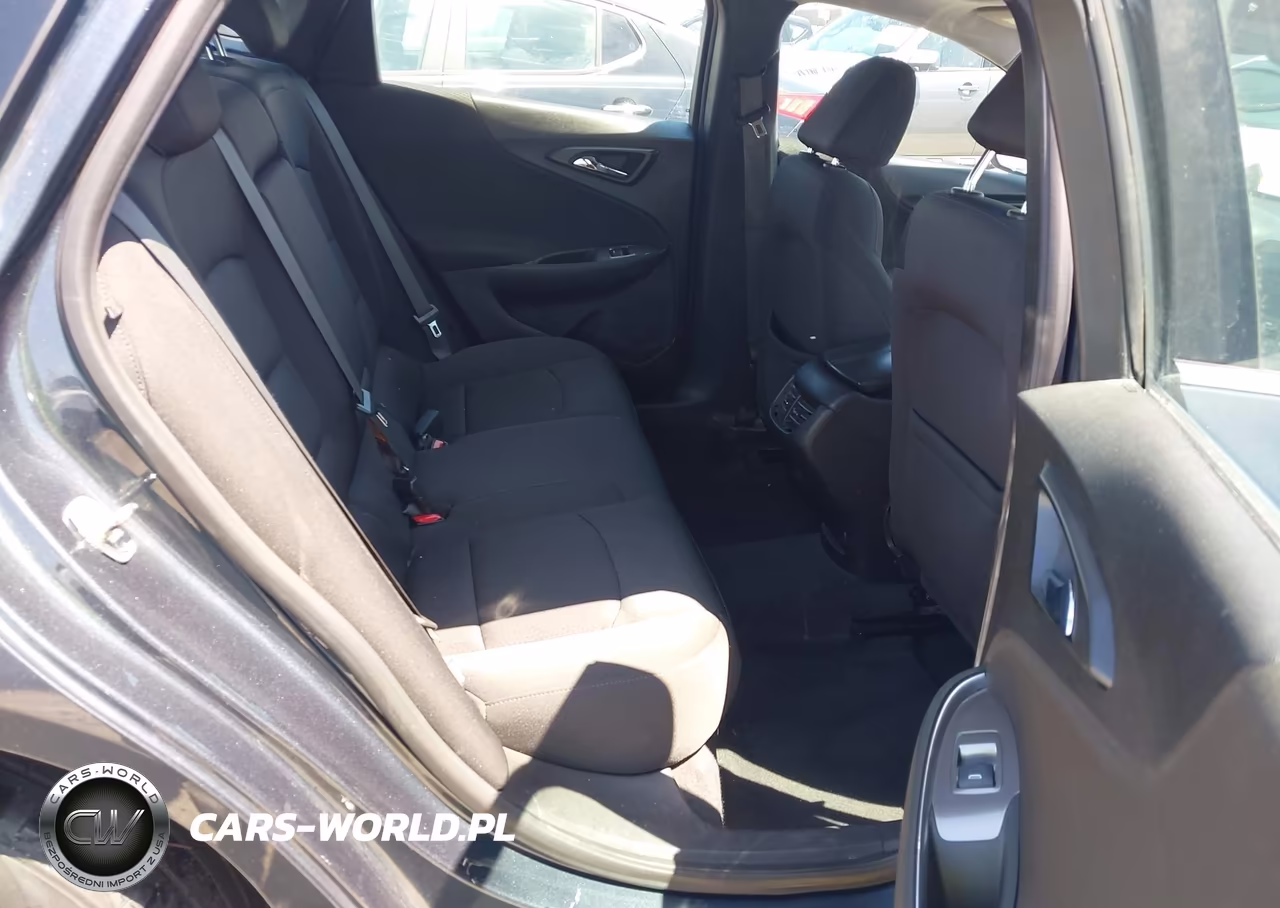 2019 Chevrolet Malibu Lt VIN:1G1ZD5ST3KF221262 - 8