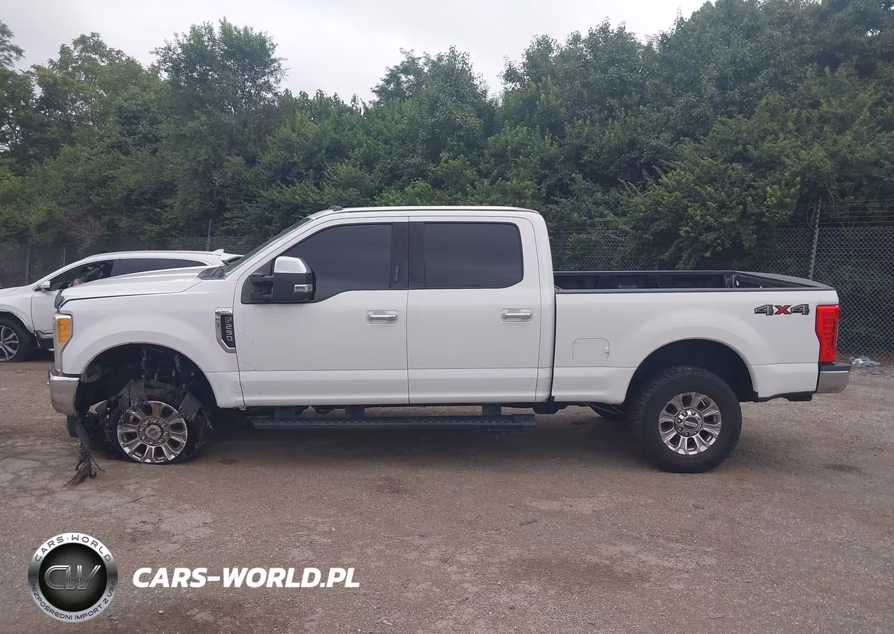 2017 Ford F-250 Xlt VIN:1FT7W2B66HEF05050 - 14