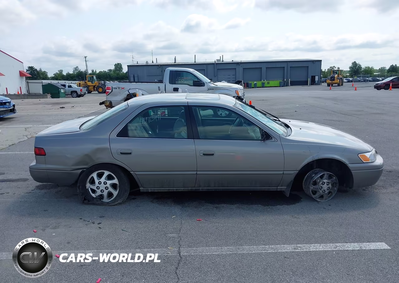 1999 Toyota Camry Xle V6 VIN:4T1BF28K2XU076410 - 13