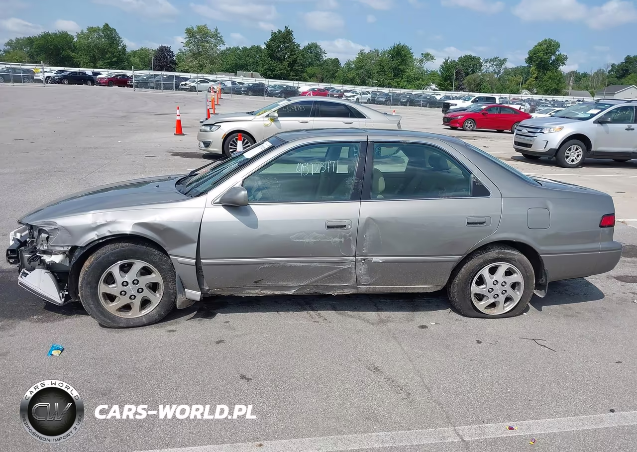 1999 Toyota Camry Xle V6 VIN:4T1BF28K2XU076410 - 14