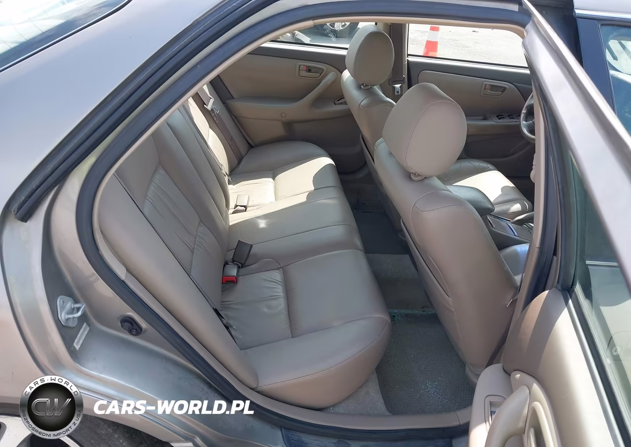 1999 Toyota Camry Xle V6 VIN:4T1BF28K2XU076410 - 8