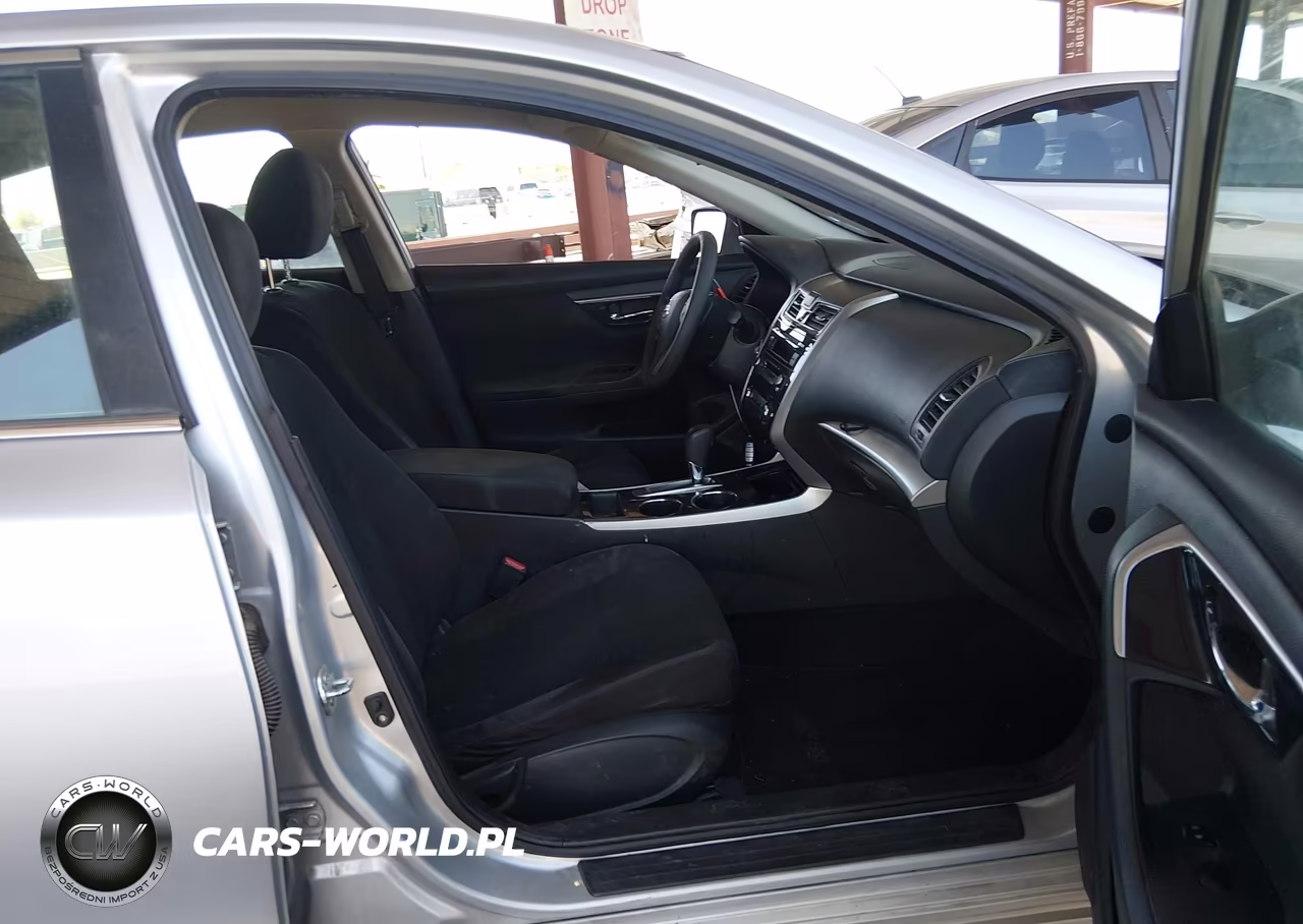 2014 Nissan Altima 2.5 S VIN:1N4AL3AP8EN206112 - 5