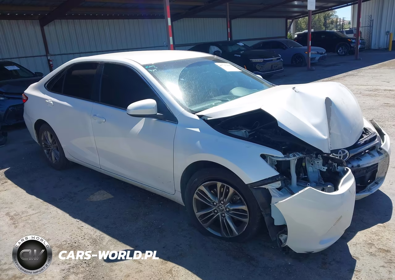 2016 Toyota Camry Se – zdjęcie 1 z 16
