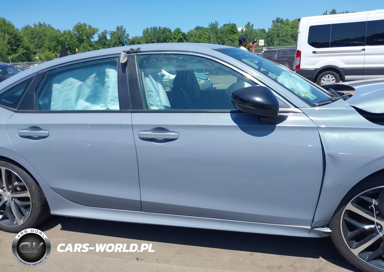 2022 Honda Civic Touring VIN:2HGFE1F96NH306700 - 13