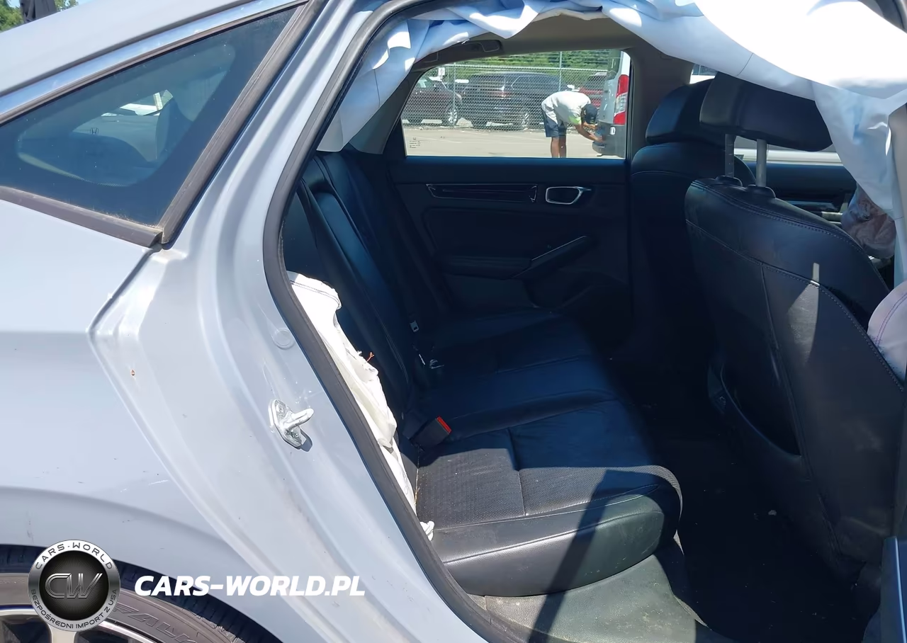 2022 Honda Civic Touring VIN:2HGFE1F96NH306700 - 8