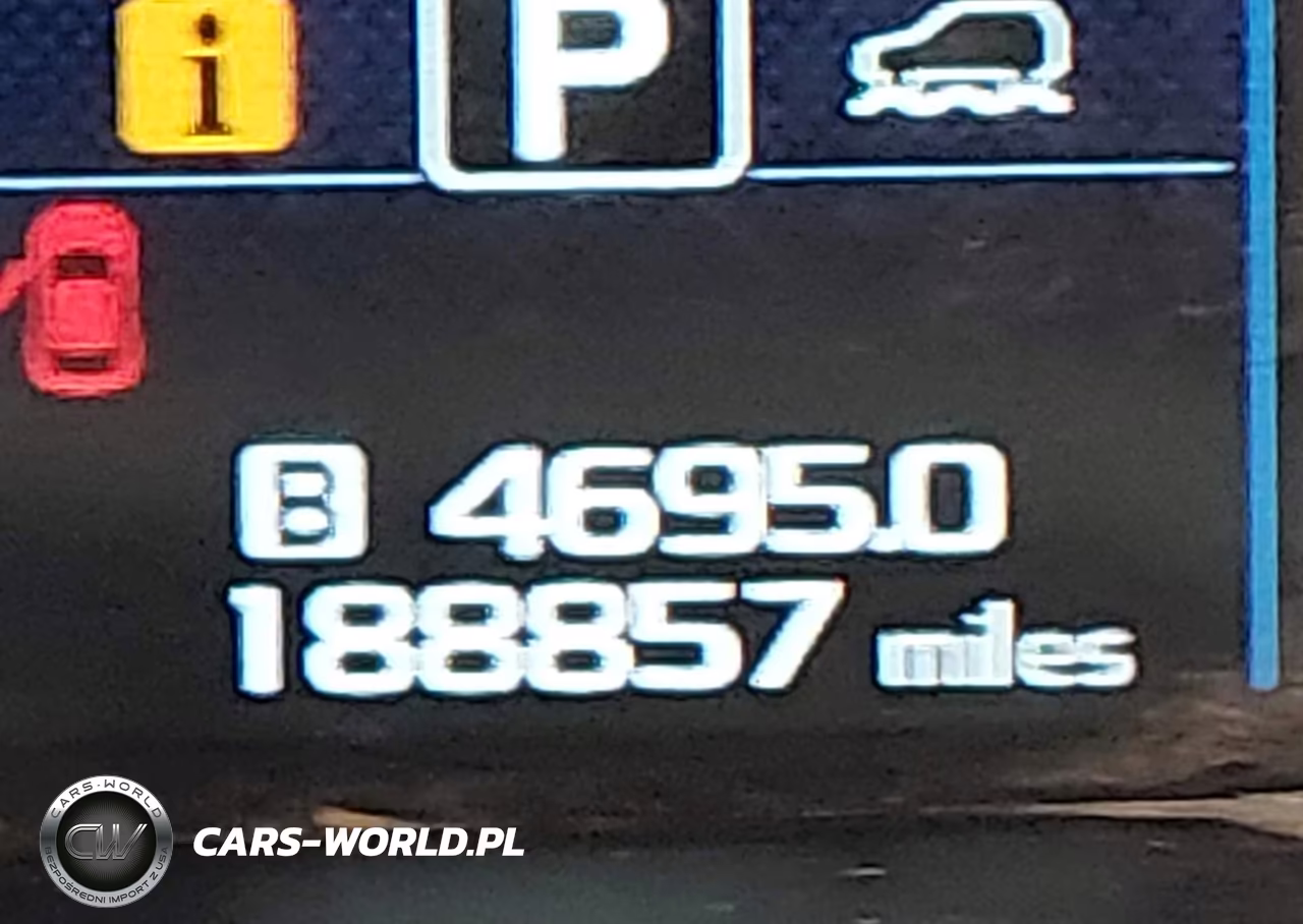 2018 Subaru Outback 2.5I Premium VIN:4S4BSAFC9J3307284 - 16