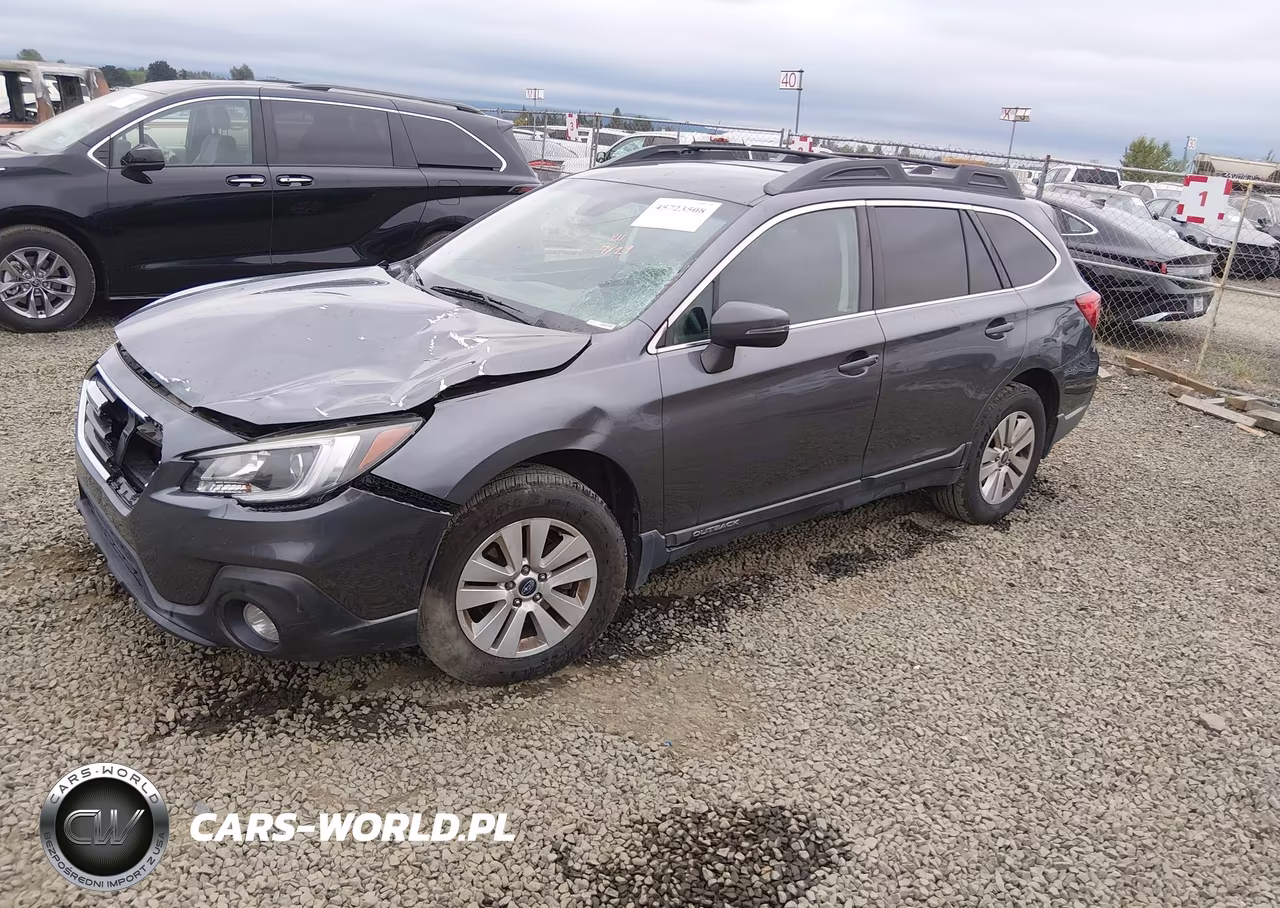 2018 Subaru Outback 2.5I Premium VIN:4S4BSAFC9J3307284 - 2