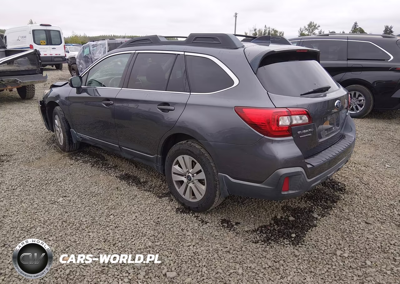 2018 Subaru Outback 2.5I Premium VIN:4S4BSAFC9J3307284 - 3