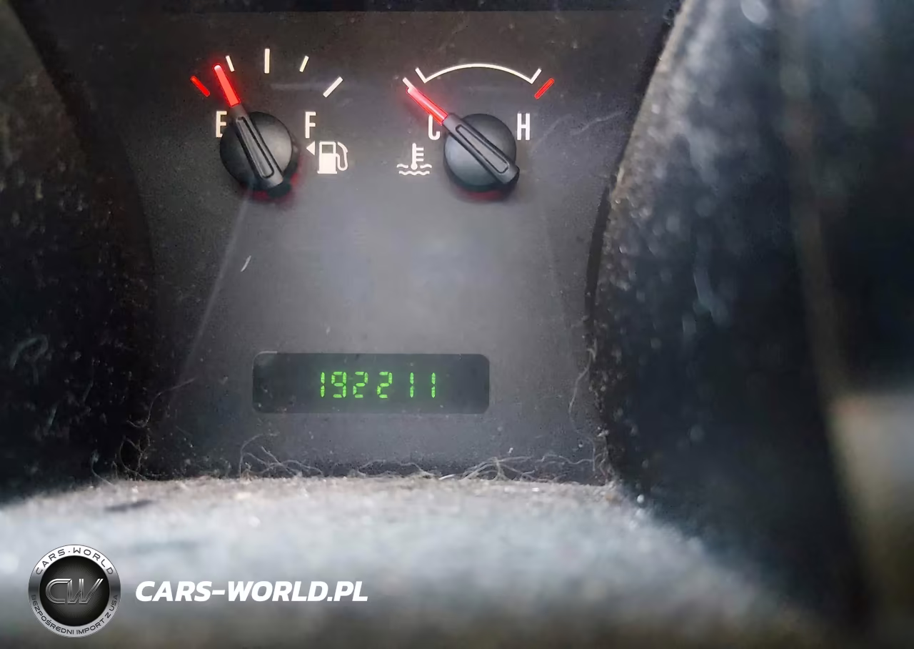 2005 Ford Mustang V6 Deluxe-V6 Premium VIN:1ZVFT80N655162363 - 7