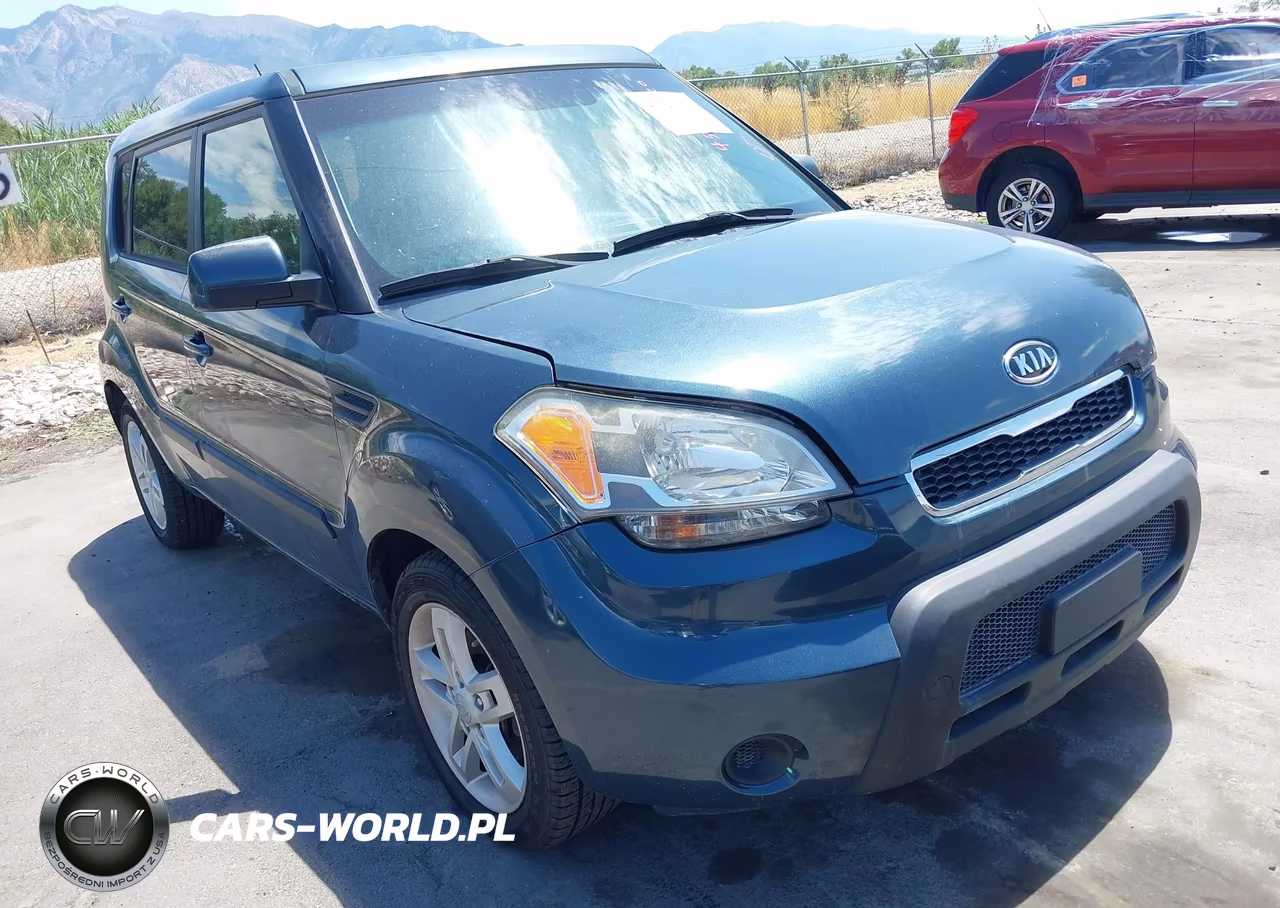 2011 Kia Soul +