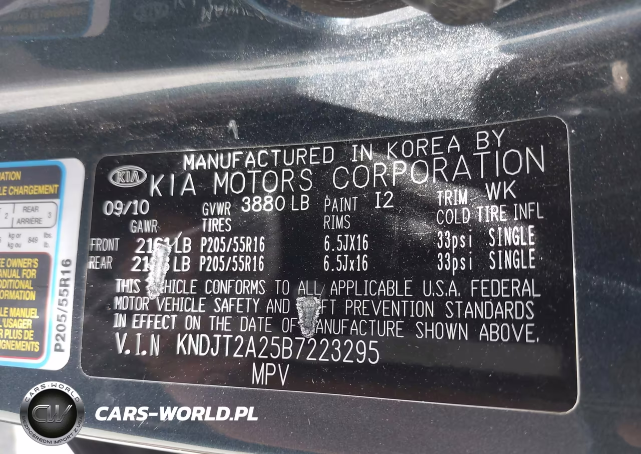 2011 Kia Soul + VIN:KNDJT2A25B7223295 - 9