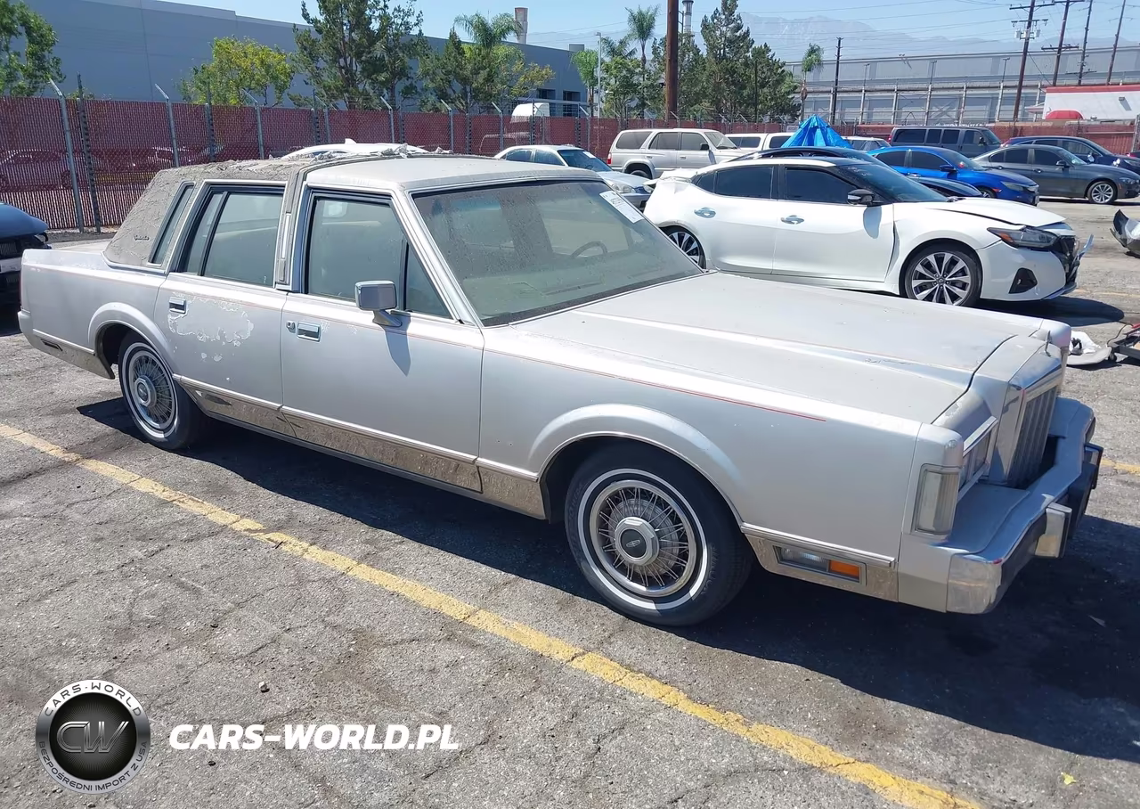 1985 Lincoln Town Car VIN:1LNBP96F1FY763221 - 1