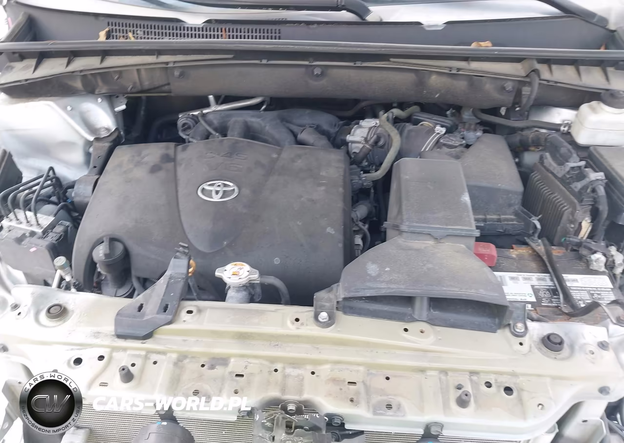 2019 Toyota Highlander Xle VIN:5TDKZRFH2KS561316 - 10