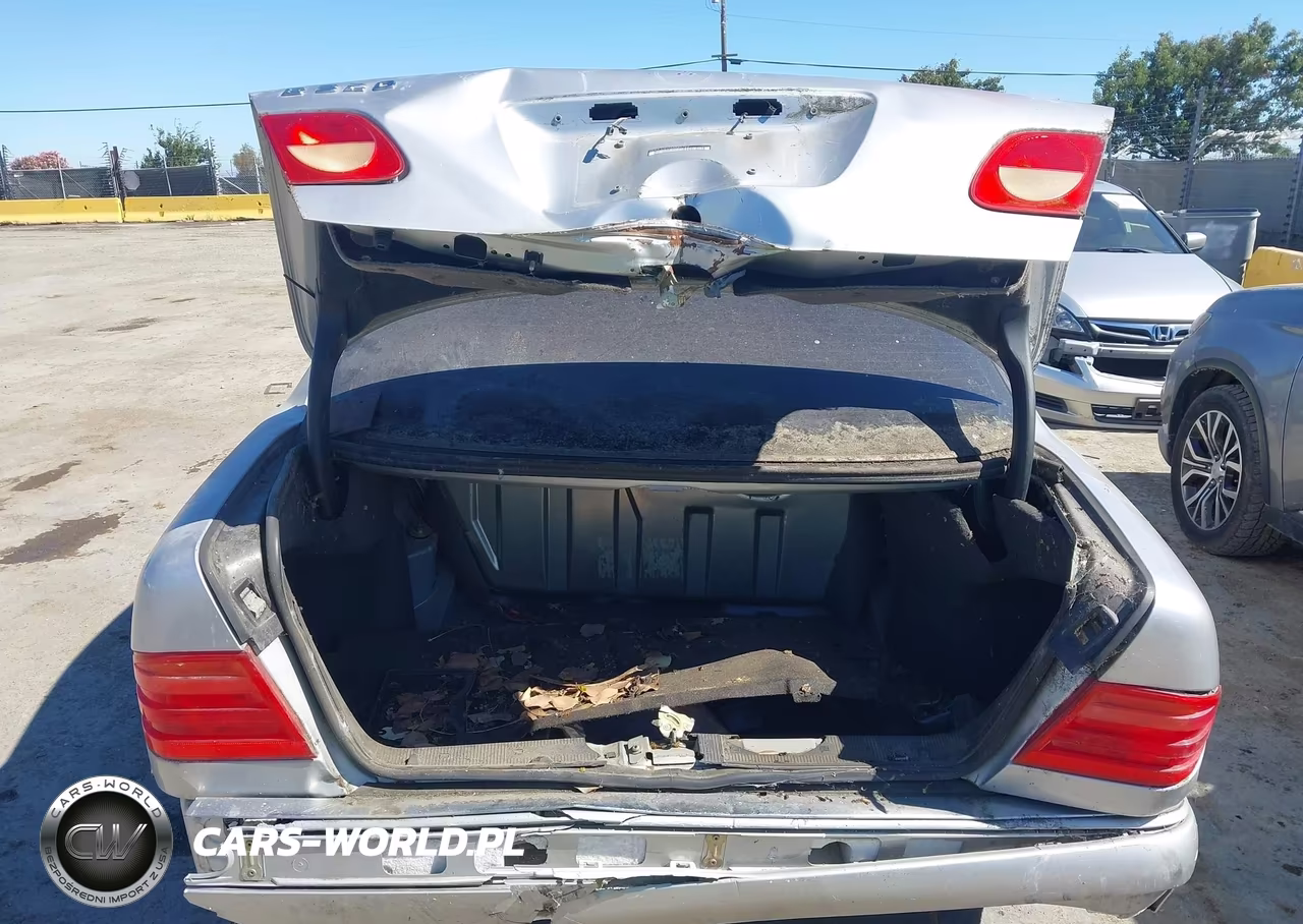 1999 Mercedes-Benz E 320 VIN:WDBJF65H2XA885762 - 6