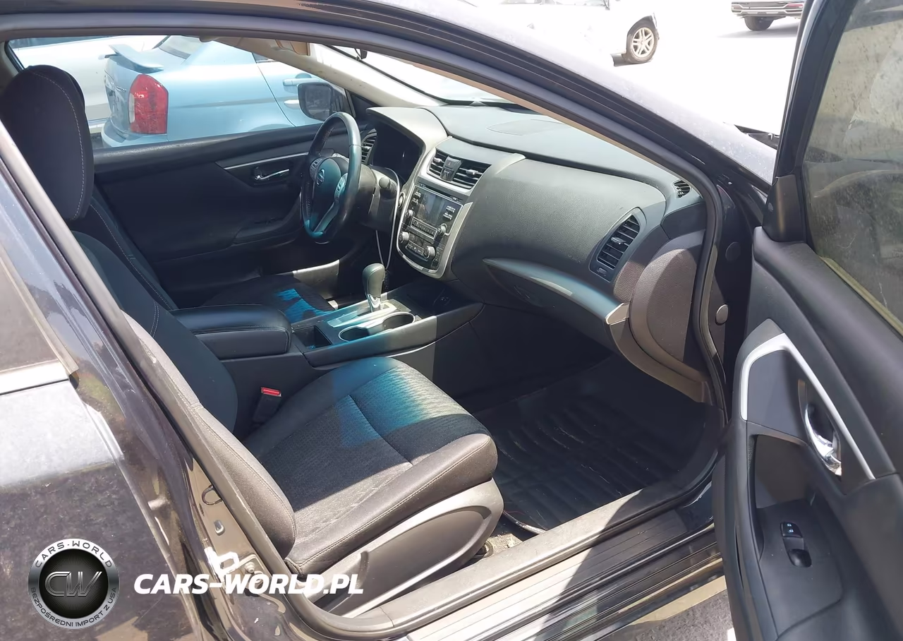 2017 Nissan Altima 2.5 Sv VIN:1N4AL3AP5HC169441 - 5